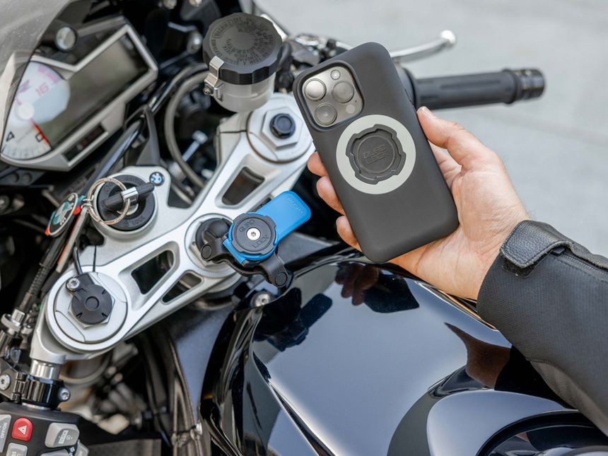 Quad lock motorcycle fork stem mount