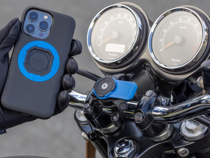 Quad lock motorcycle handlebar mount