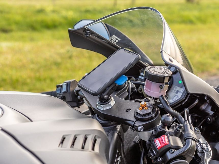 Quad lock motorcycle fork stem mount