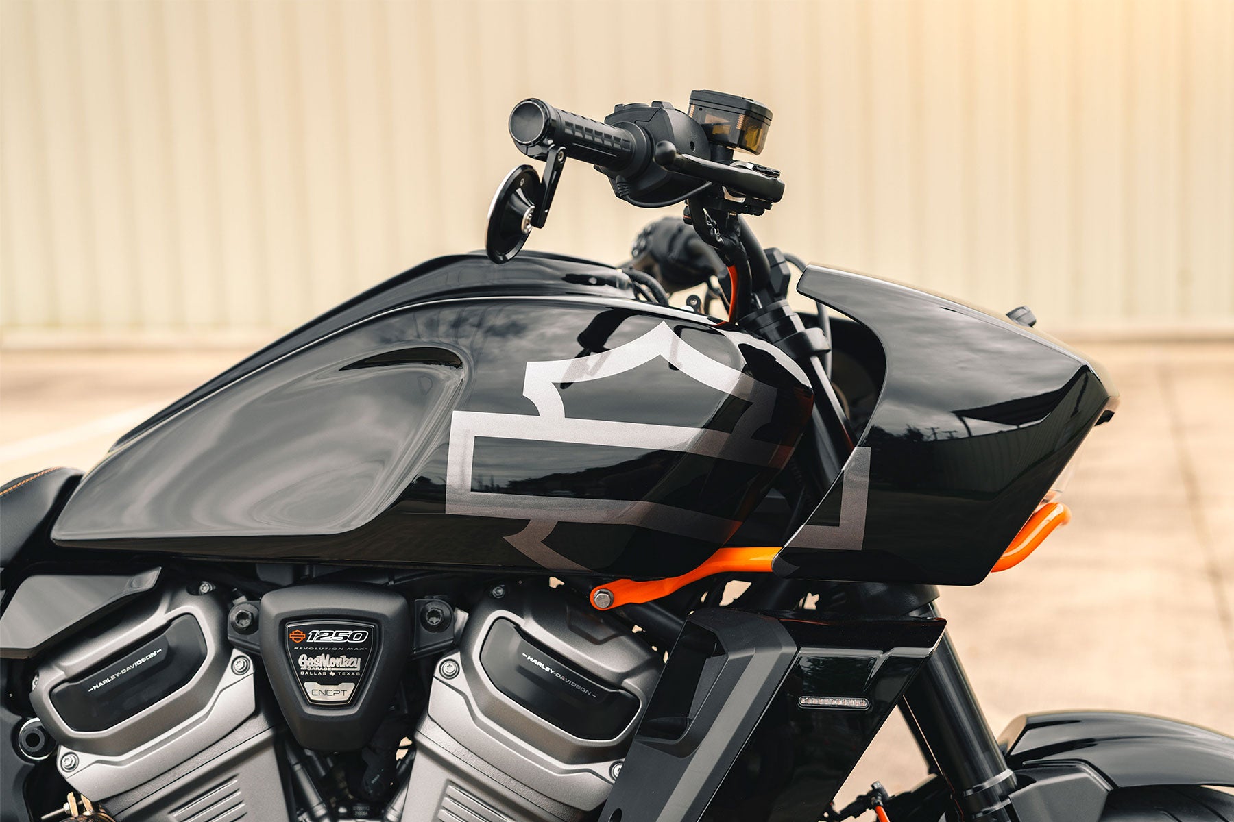 Harley-Davidson front-end kit by CNCPT NEW